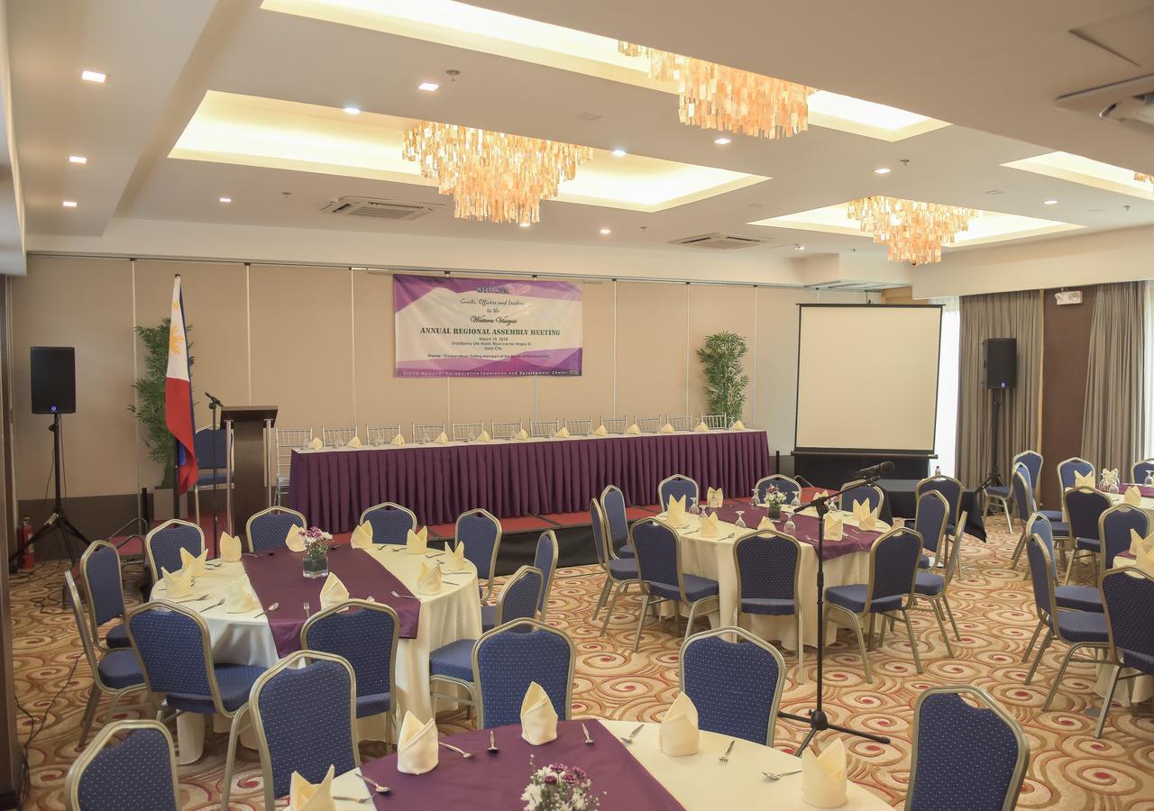 אילוילו Goldberry Lite Hotel מראה חיצוני תמונה
