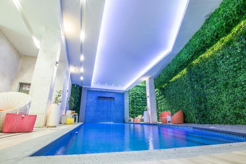 אילוילו Goldberry Lite Hotel מראה חיצוני תמונה